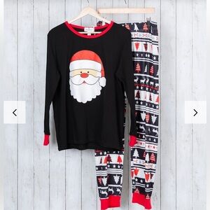 Santa Black Long Sleeve Pajama Top and Pant Set Small NWT